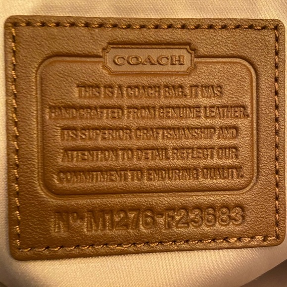 Coach Park Metro Leather Tote bag in a cream, navy, and brown color block F23683 - Picture 10 of 11